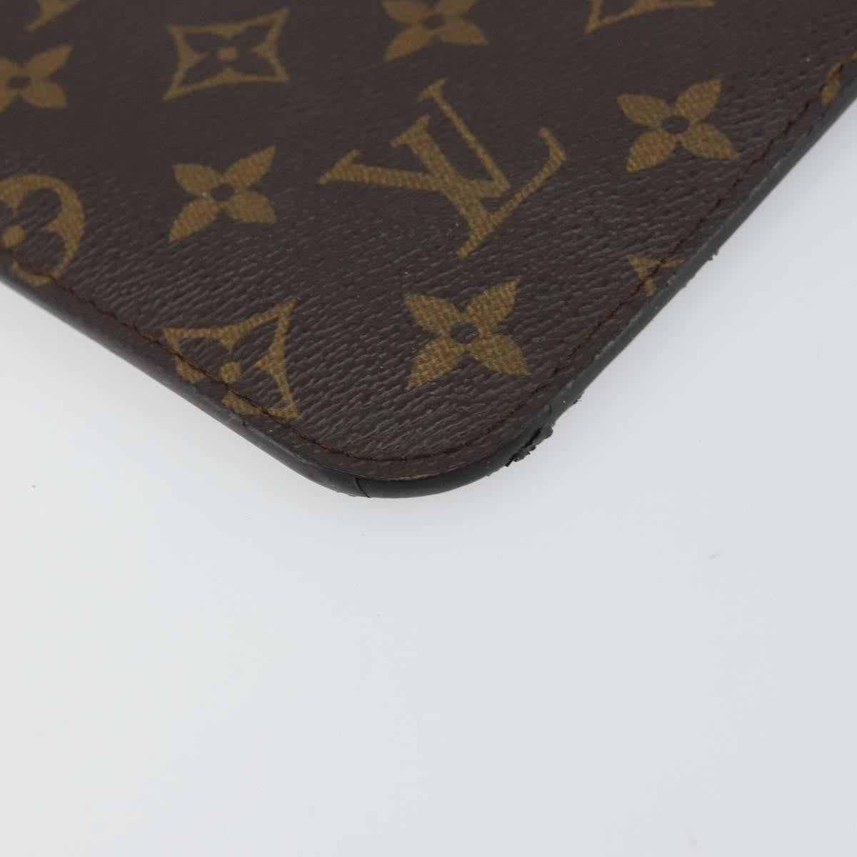 Louis Vuitton Neverfull Pochette Monogram Canvas Brown Canvas Clutche & Pouche Bag (Pre-Owned)