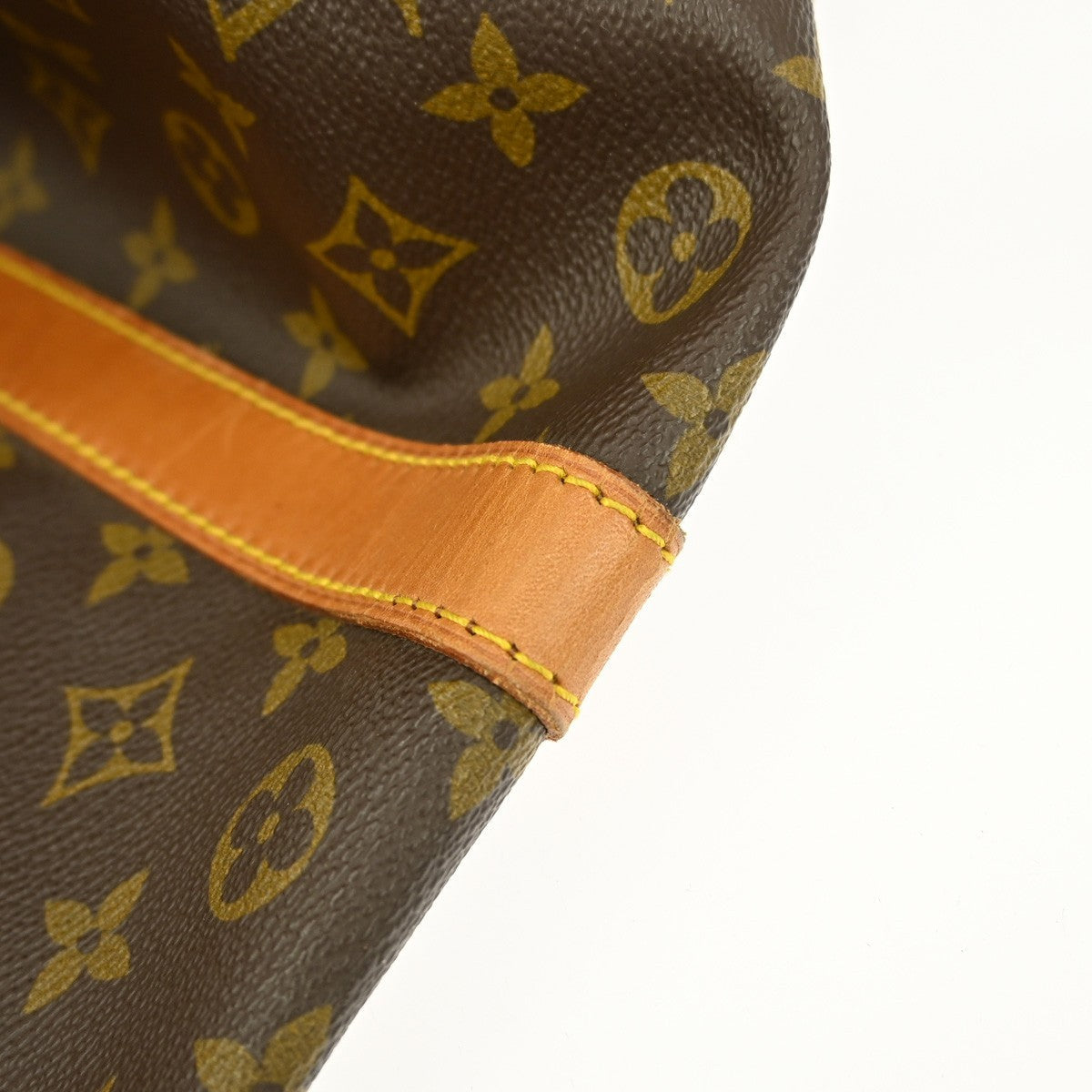 Louis Vuitton Keepall Bag Monogram Canvas Brown Canvas Travel Bag Bag (Pre-Owned)