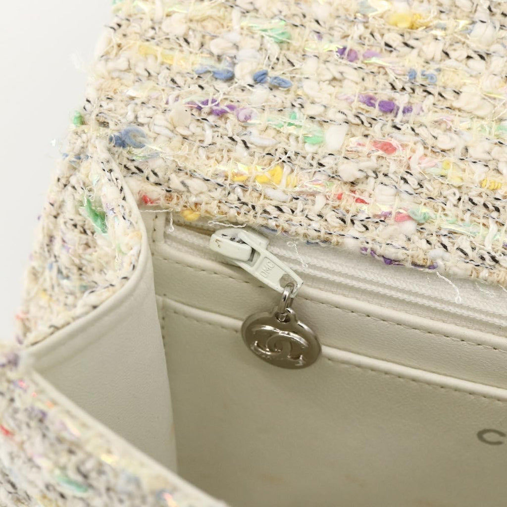Chanel Vintage Cc Chain Top Handle Bag Quilted Tweed White Tweed Handbag (Pre-Owned)