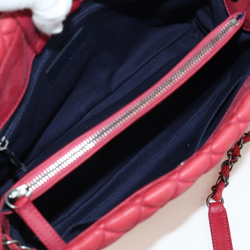 Chanel New Bubble Tote Quilted Calfskin Red Leather Tote Bag Bag (Pre-Owned)