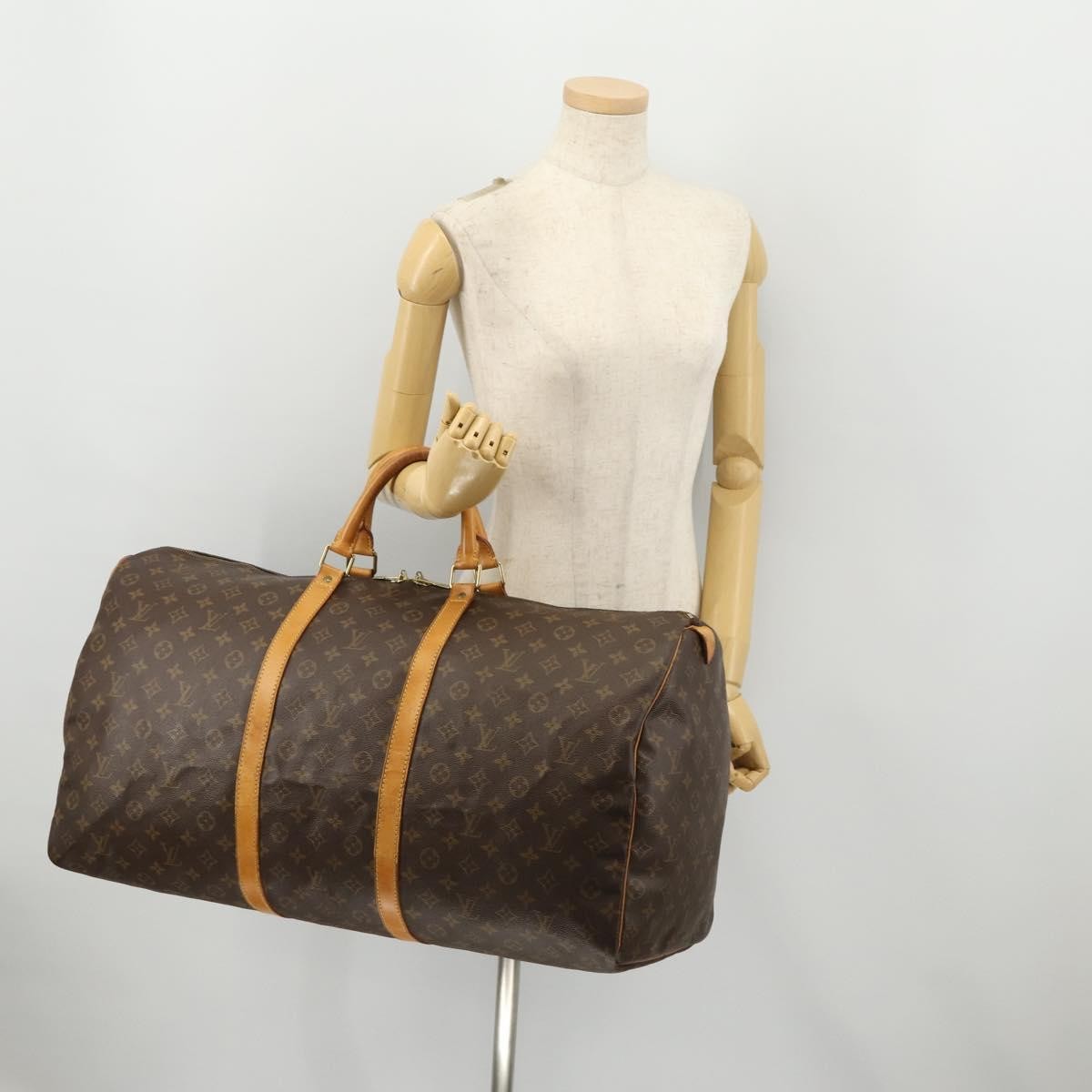 Louis Vuitton Keepall Bag Monogram Canvas Brown Canvas Travel Bag Bag (Pre-Owned)