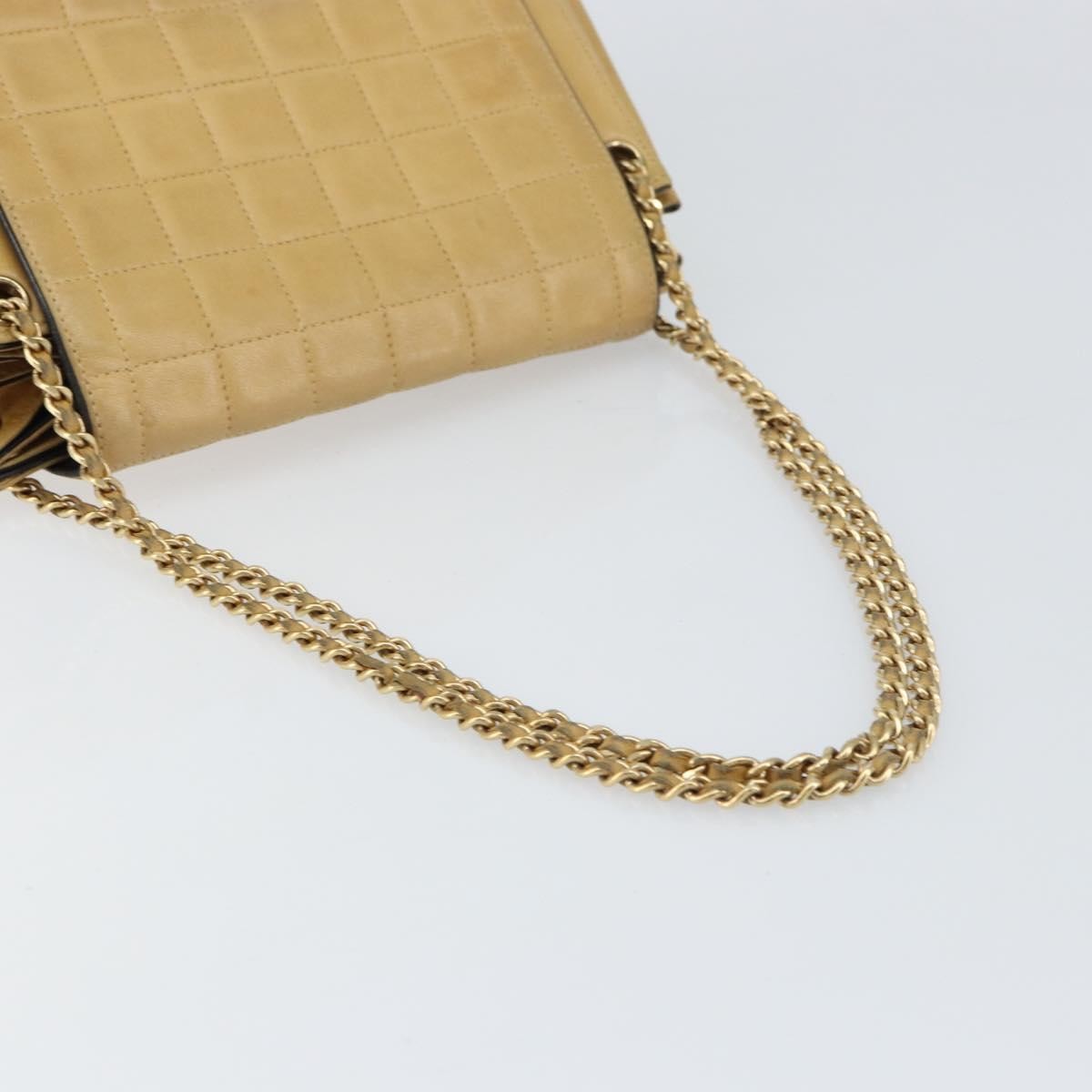 Chanel Chocolate Bar Accordion Reissue Flap Bag Quilted Lambskin Beige Leather Shoulder Bag Bag (Pre-Owned)