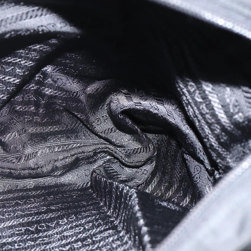 Prada Front Pocket Messenger Bag Tessuto Black Nylon Shoulder Bag Bag (Pre-Owned)