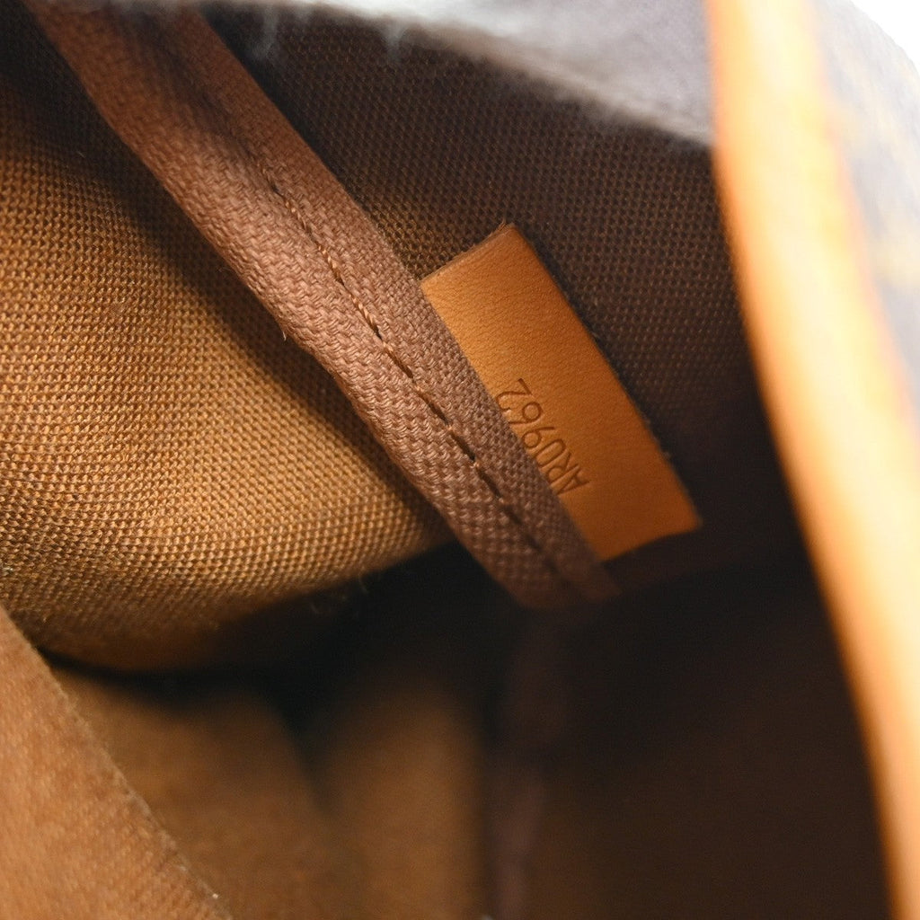 Louis Vuitton Saumur Handbag Monogram Canvas Brown Canvas Shoulder Bag Bag (Pre-Owned)