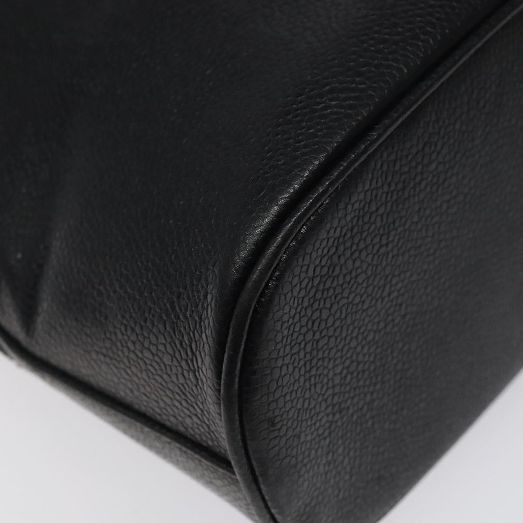 Chanel Vintage Cc Dome Bag Caviar Black Calfskin Handbag (Pre-Owned)