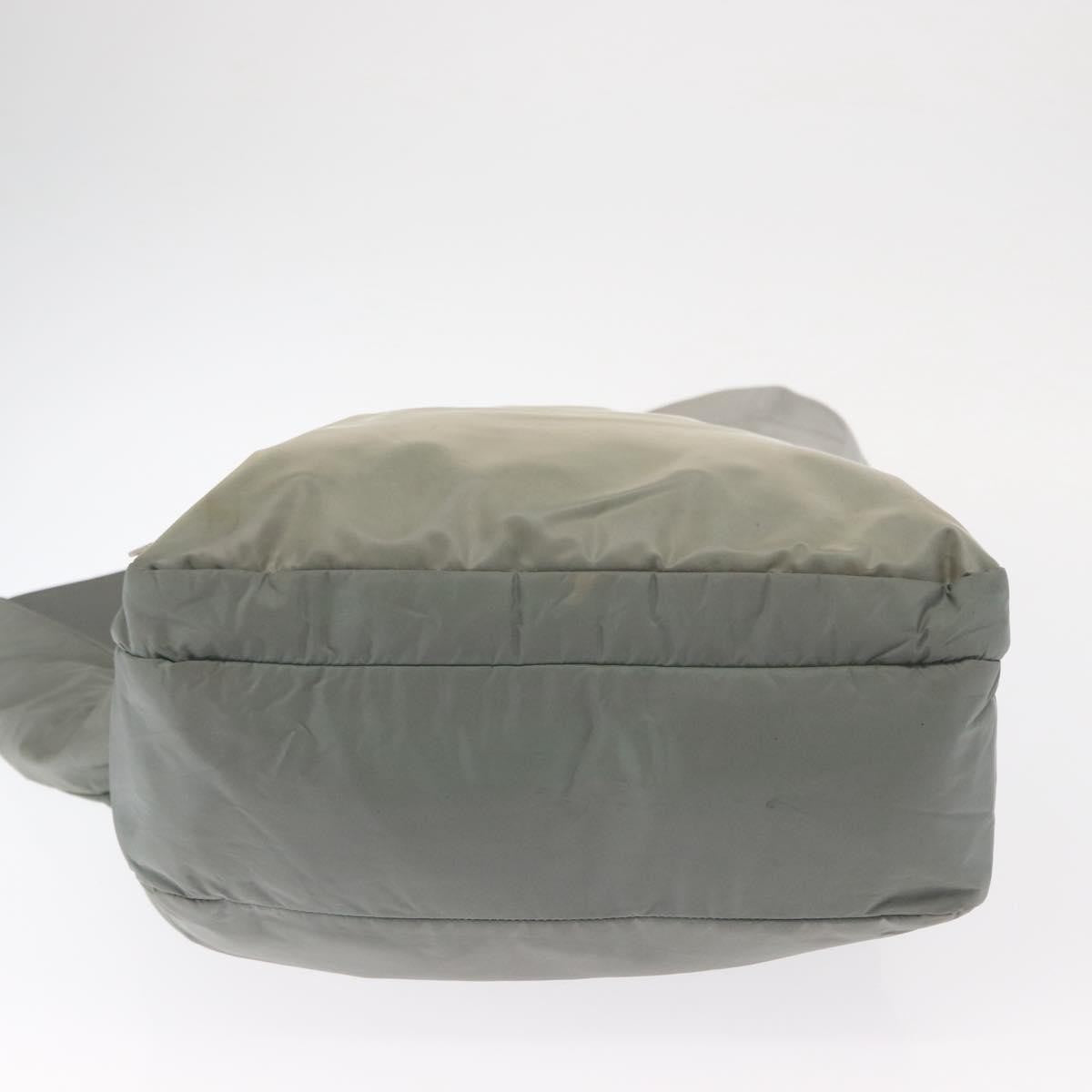 Prada Vintage Shoulder Bag Tessuto Green Nylon Shoulder Bag Bag (Pre-Owned)