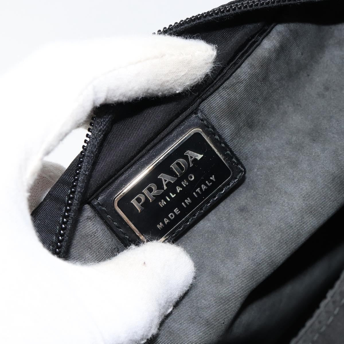 Prada Front Pocket Messenger Bag Tessuto Black Nylon Shoulder Bag Bag (Pre-Owned)