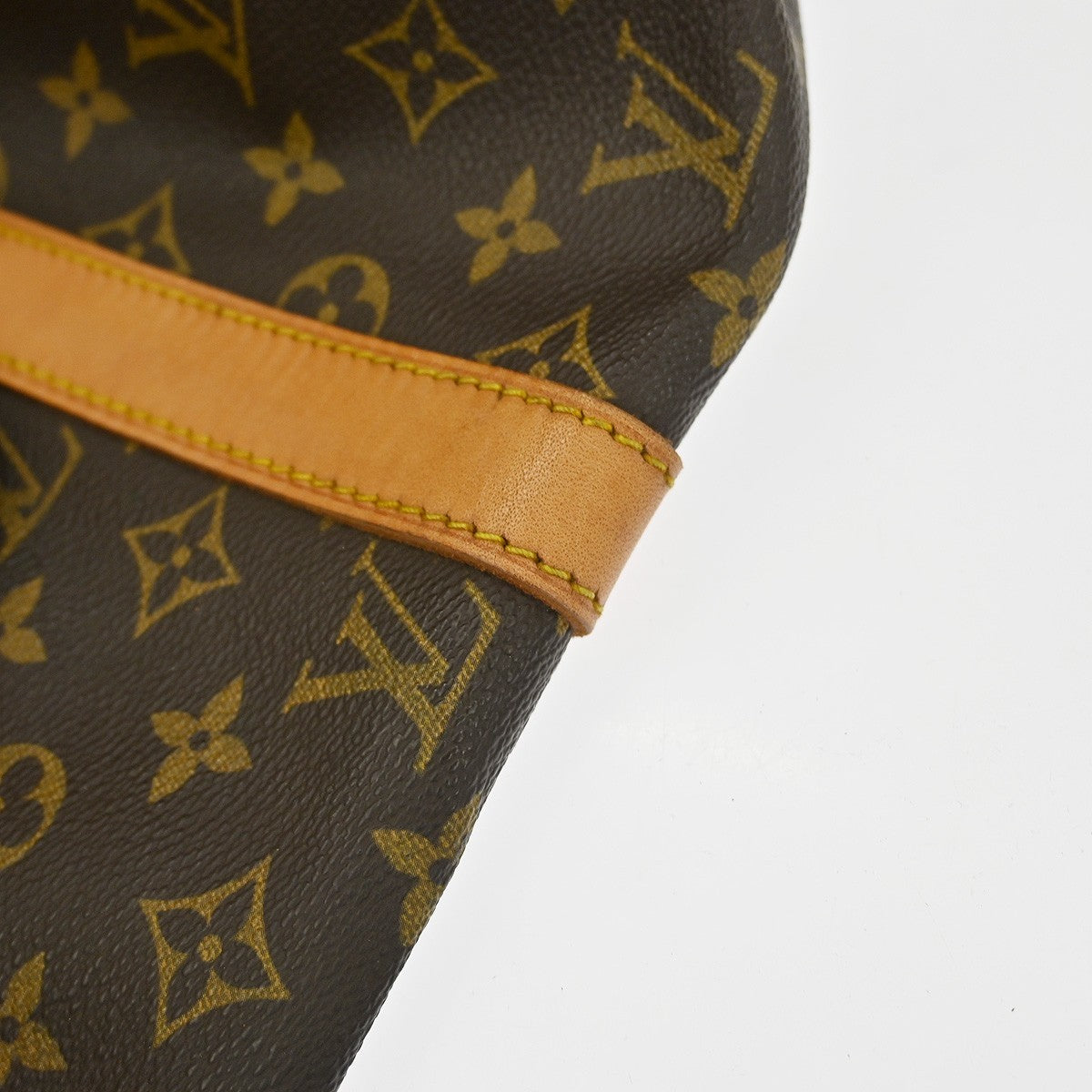Louis Vuitton Keepall Bag Monogram Canvas Brown Canvas Travel Bag Bag (Pre-Owned)