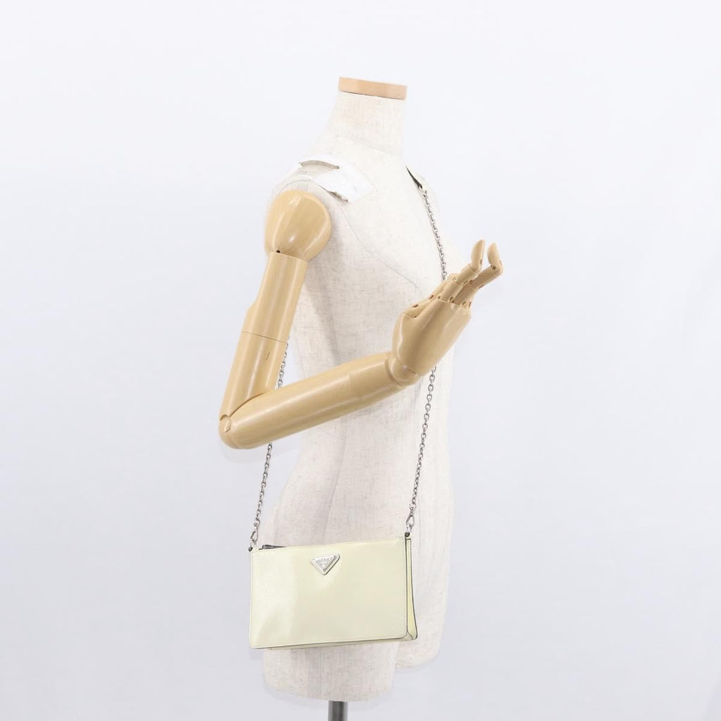 Prada Chain Crossbody Bag Vernice Saffiano Leather White Leather Shoulder Bag Bag (Pre-Owned)
