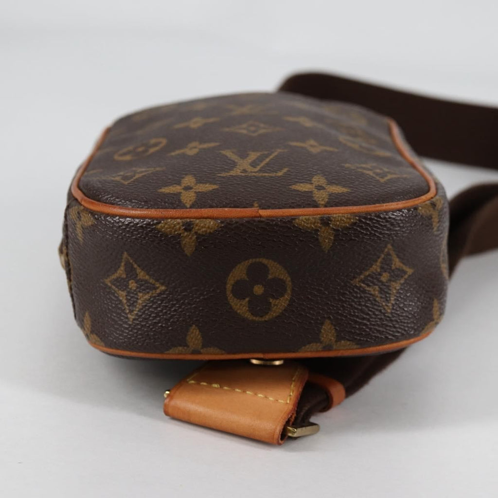 Louis Vuitton Pochette Gange Monogram Canvas Brown Canvas Bag (Pre-Owned)