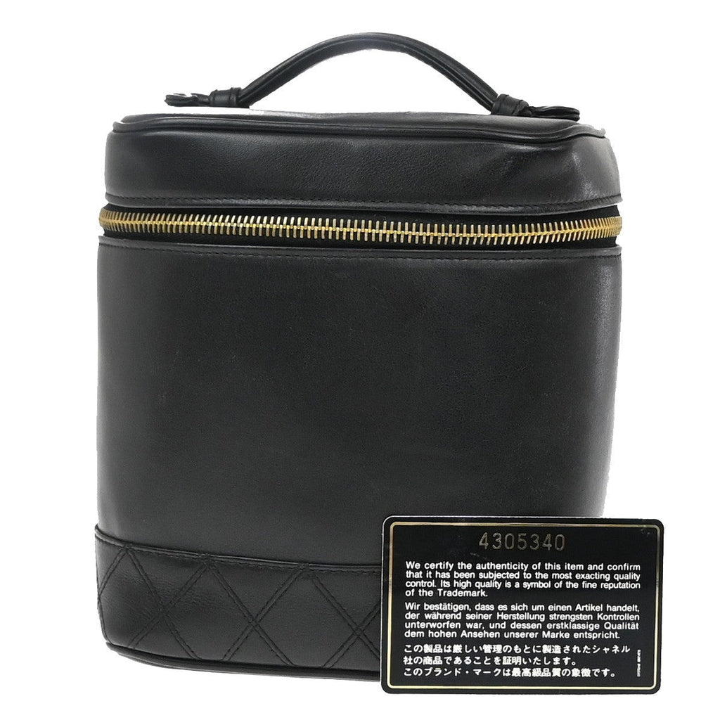 Chanel Vintage Cosmetic Case Quilted Lambskin Black Leather Handbag (Pre-Owned)