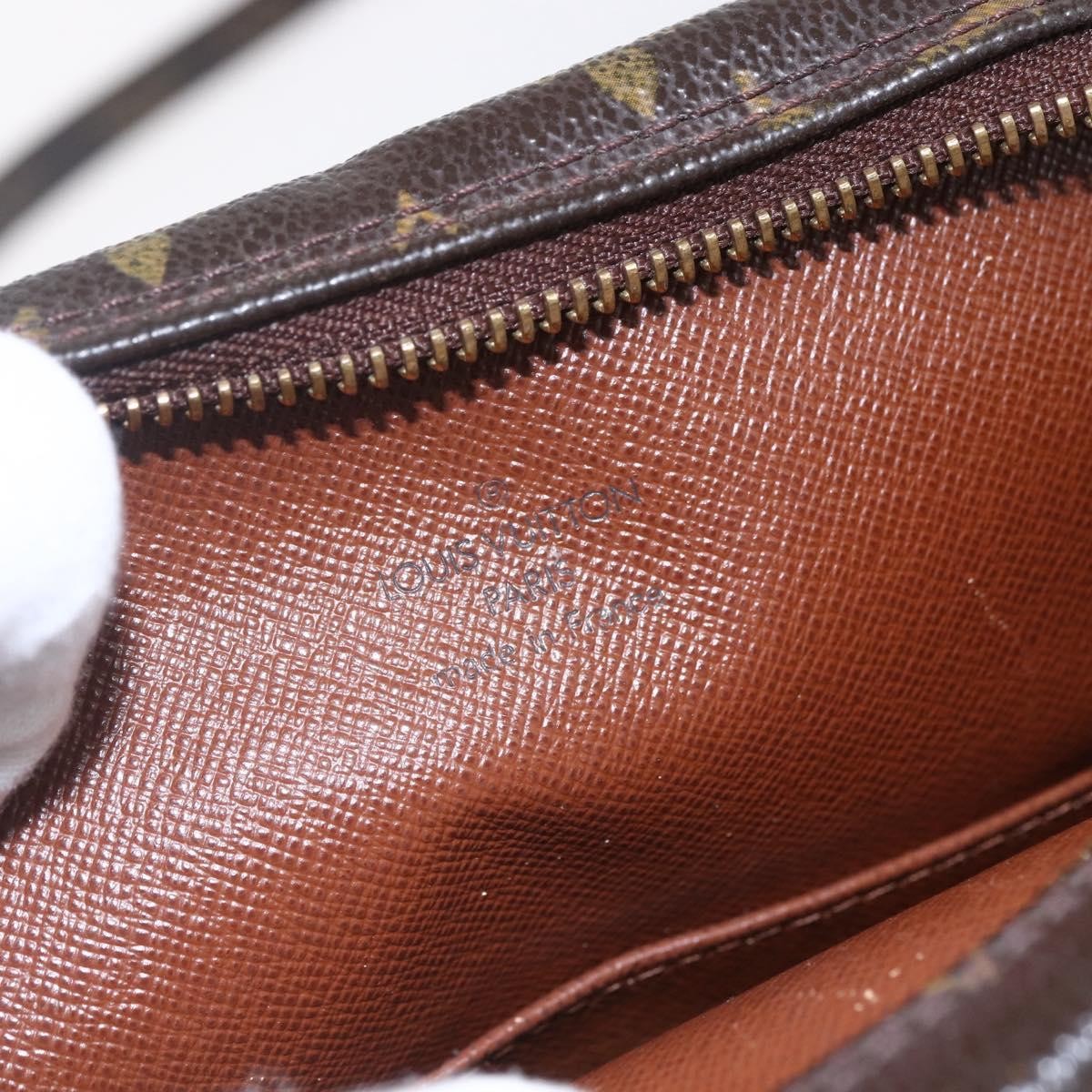 Louis Vuitton Amazone Bag Monogram Canvas Brown Canvas Shoulder Bag Bag (Pre-Owned)
