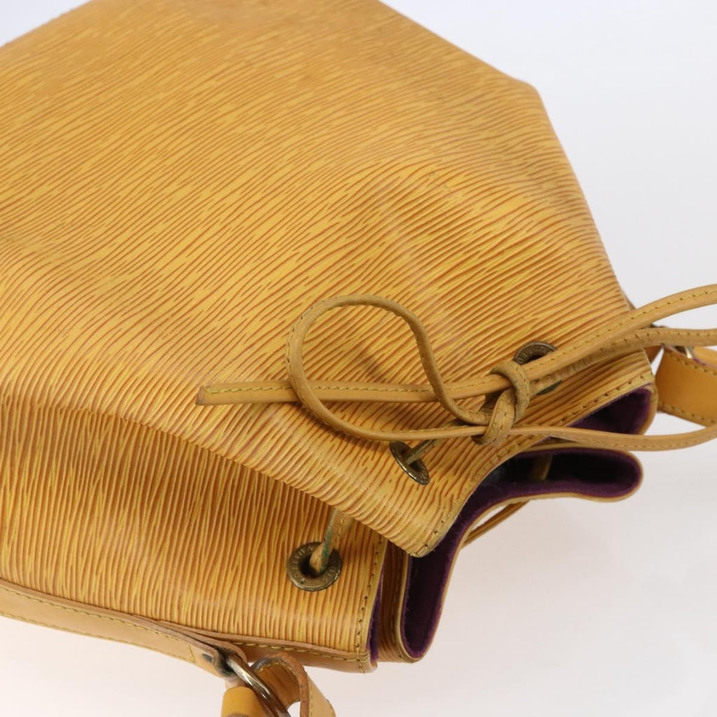 Louis Vuitton Petit Noe Handbag Epi Leather Yellow Leather Shoulder Bag Bag (Pre-Owned)