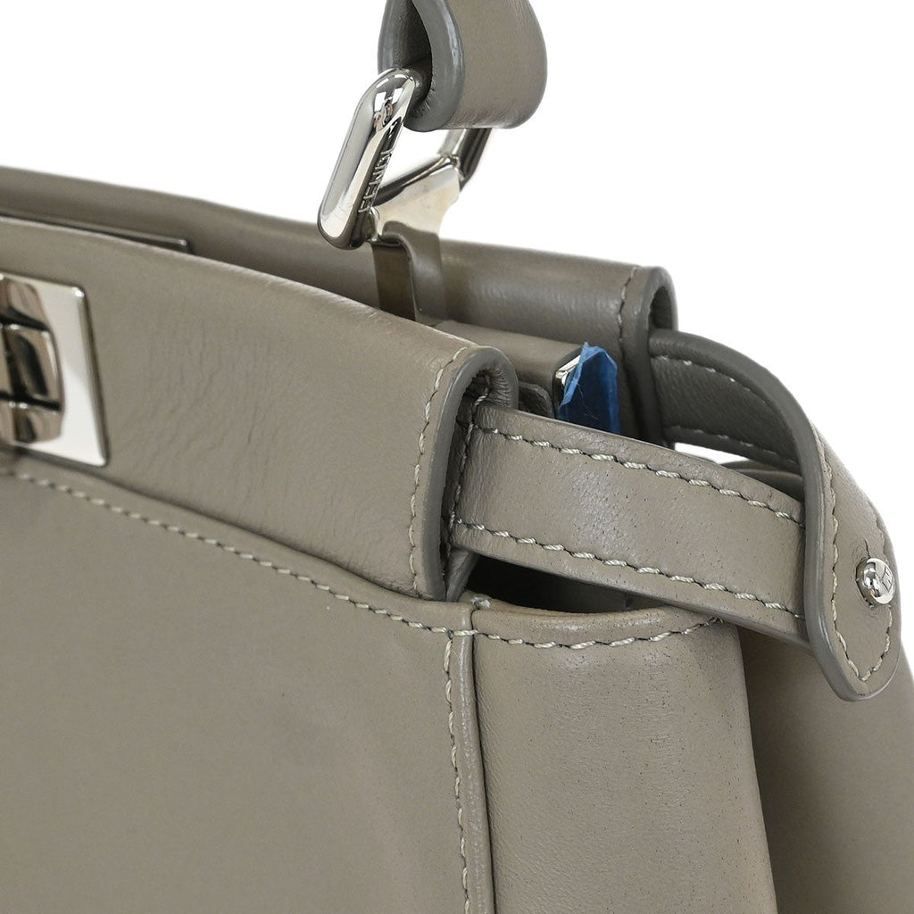 Fendi Peekaboo Bag Leather Gray Leather Handbag (Pre-Owned)
