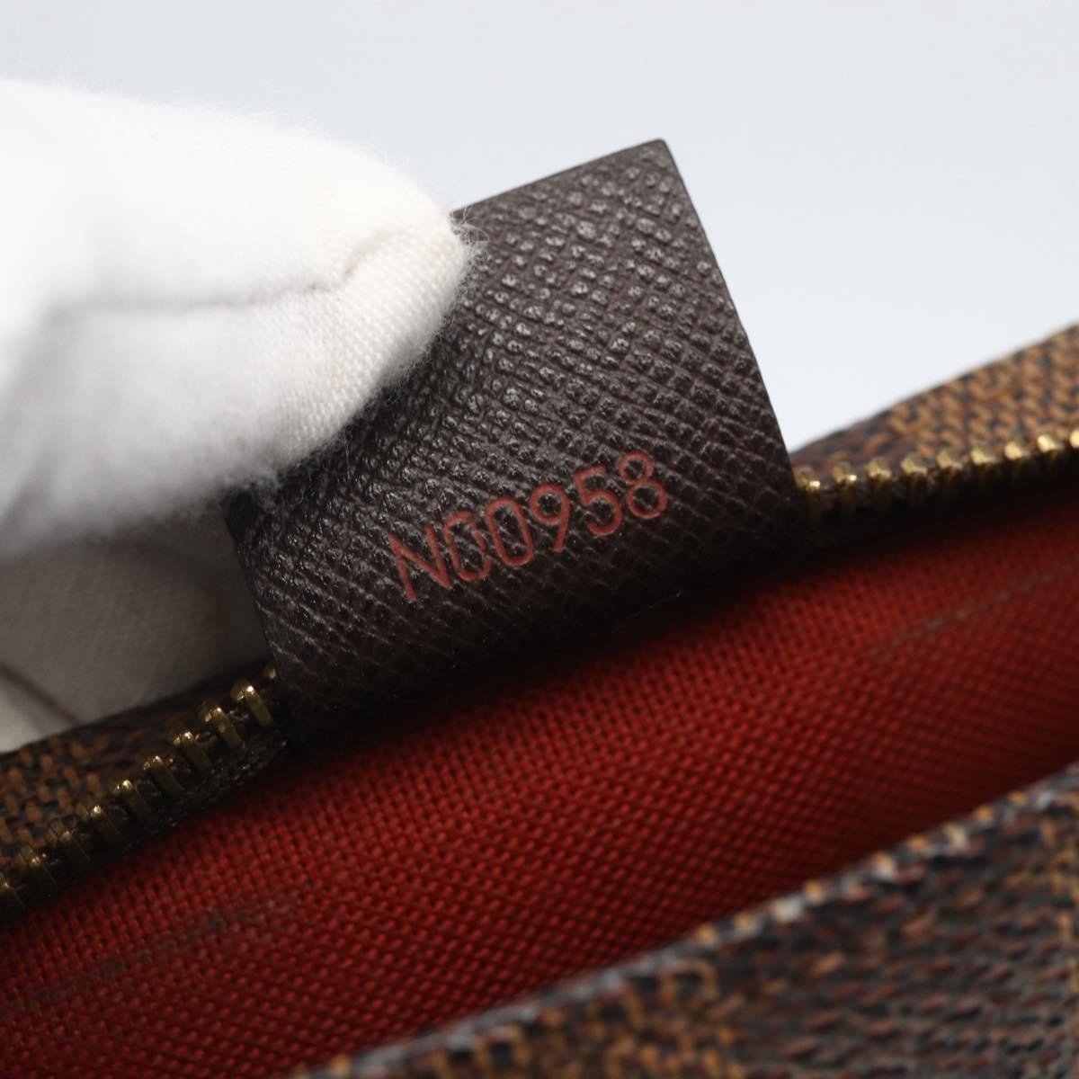 Louis Vuitton Trousse Make Up Bag Damier Canvas Brown Canvas Clutche & Pouche Bag (Pre-Owned)