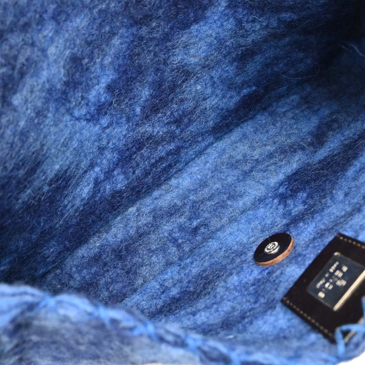 Fendi Baguette Bag Patent Blue Felt,Leather Handbag (Pre-Owned)