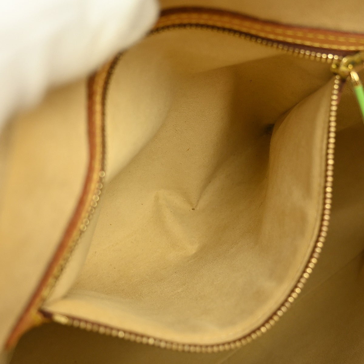 Louis Vuitton Monogram Looping Handbag Monogram Canvas Brown Canvas Shoulder Bag Bag (Pre-Owned)