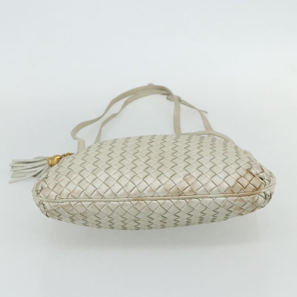 Bottega Veneta Intrecciato Shoulder Bag Leather White Leather Shoulder Bag Bag (Pre-Owned)