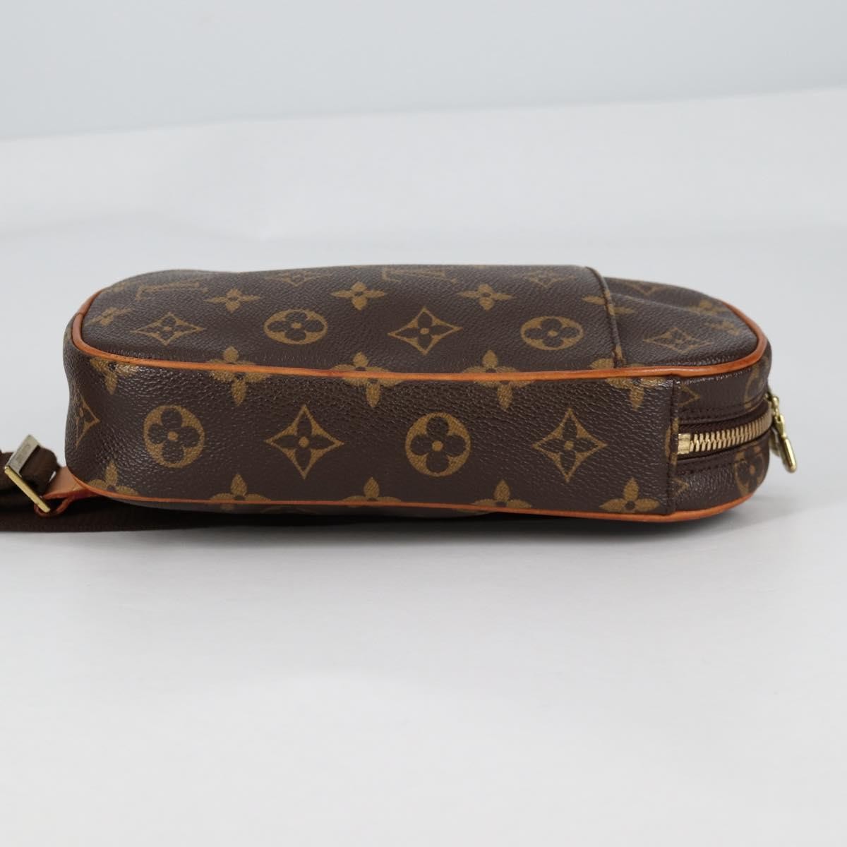 Louis Vuitton Pochette Gange Monogram Canvas Brown Canvas Bag (Pre-Owned)