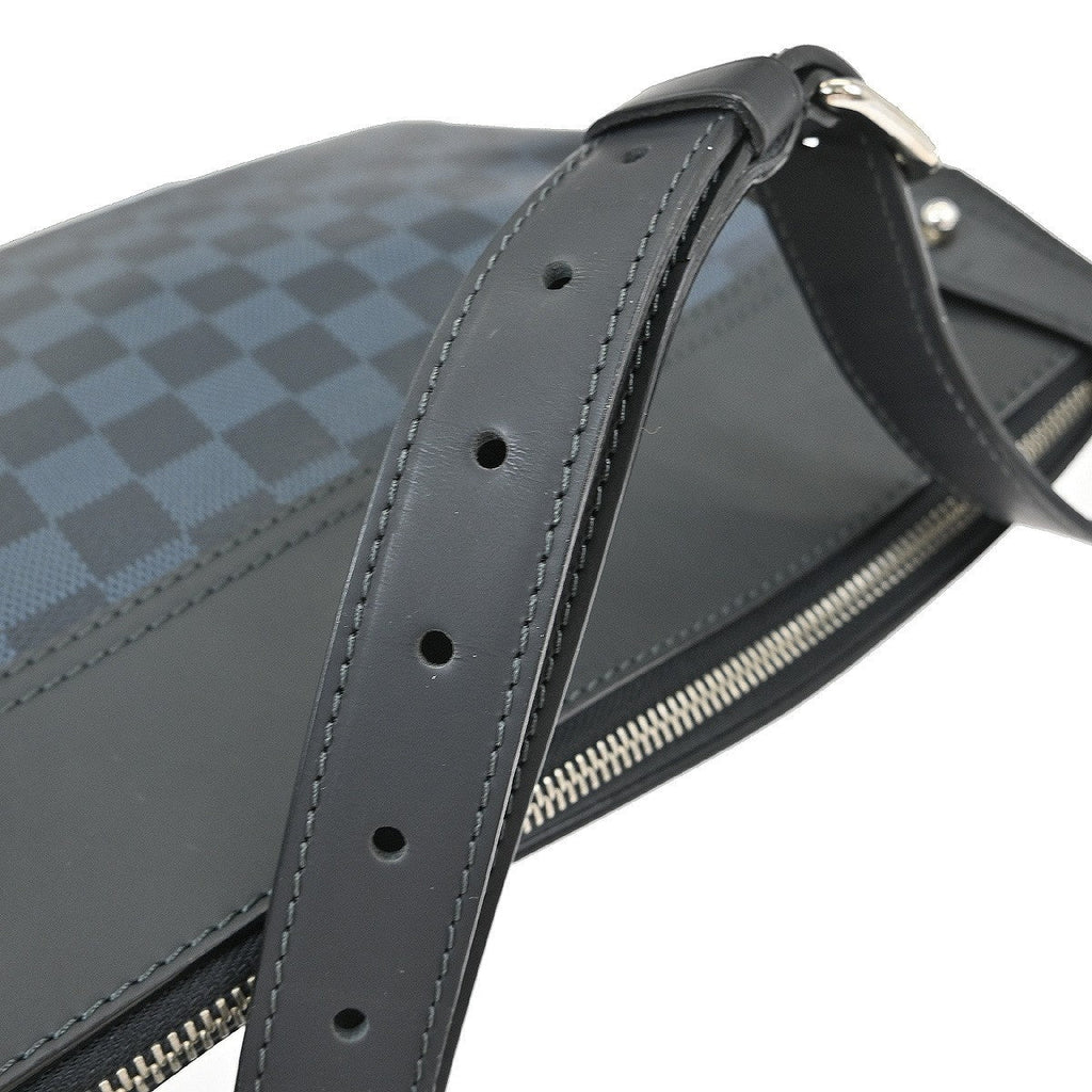 Louis Vuitton Greenwich Messenger Bag Damier Cobalt Black Canvas Shoulder Bag Bag (Pre-Owned)