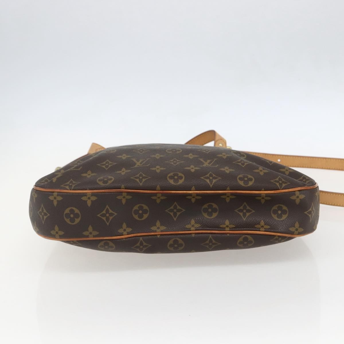 Louis Vuitton Odeon Handbag Monogram Canvas Brown Canvas Shoulder Bag Bag (Pre-Owned)