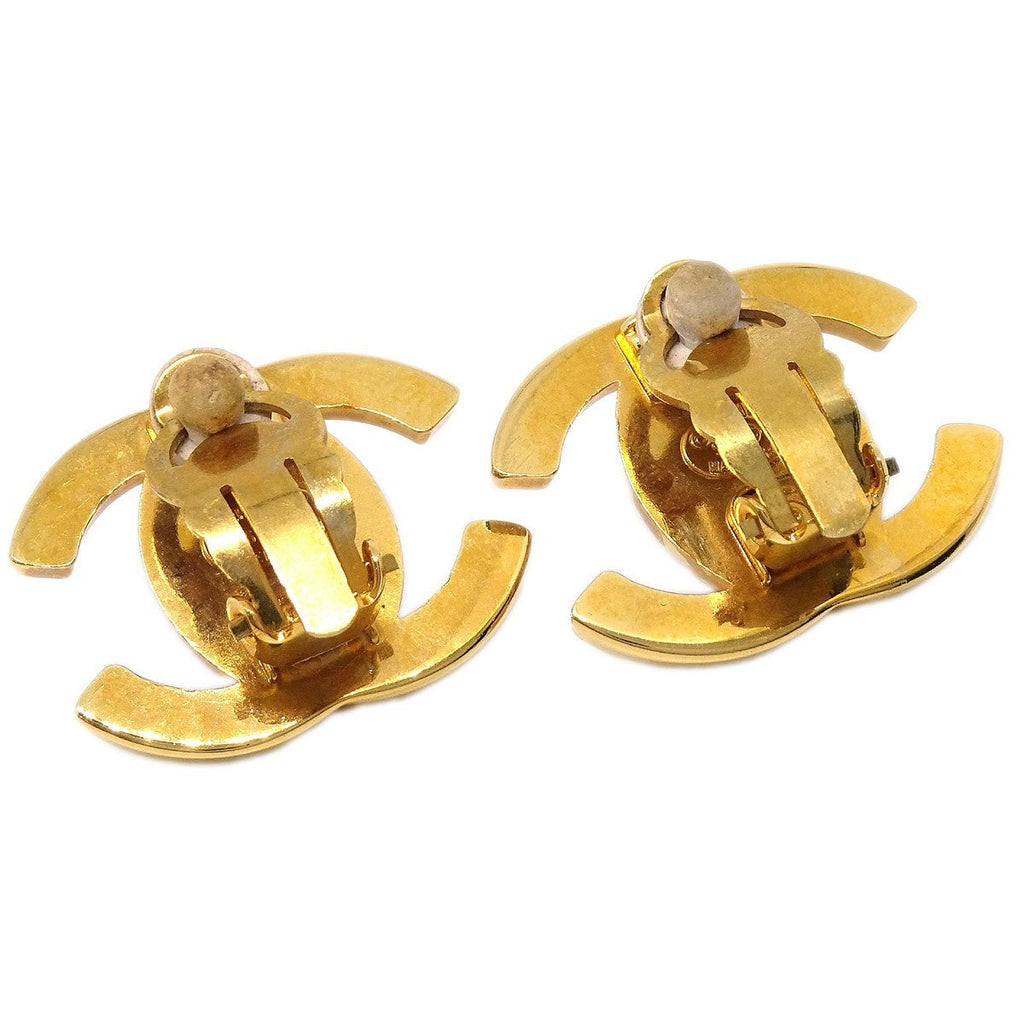 Chanel Cc Turnlock Clip-On Earrings Metal Gold Gold_Plated Earrings Jewelry (Pre-Owned)