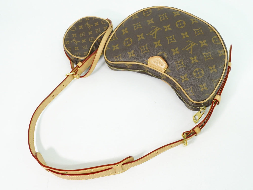 Louis Vuitton Croissant Handbag Monogram Canvas Brown Canvas Shoulder Bag Bag (Pre-Owned)