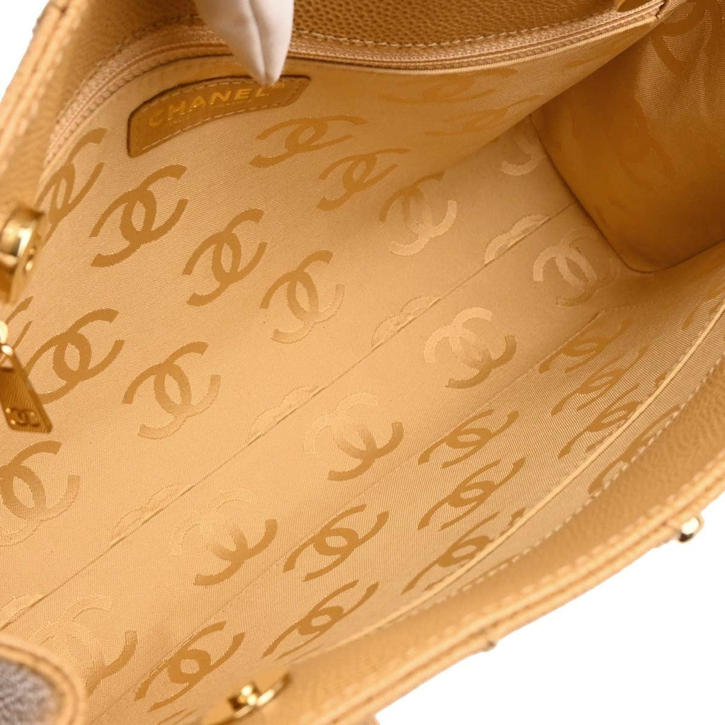 Chanel Vintage Chocolate Bar Open Tote Quilted Caviar Beige Leather Tote Bag Bag (Pre-Owned)