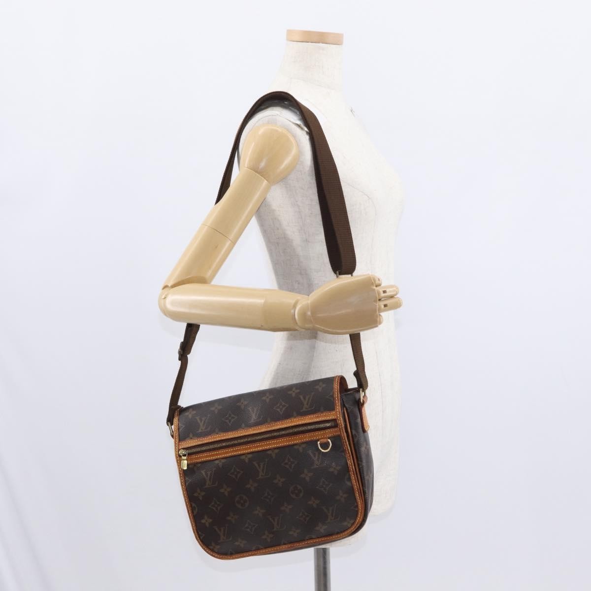 Louis Vuitton Bosphore Messenger Bag Monogram Canvas Brown Canvas Shoulder Bag Bag (Pre-Owned)