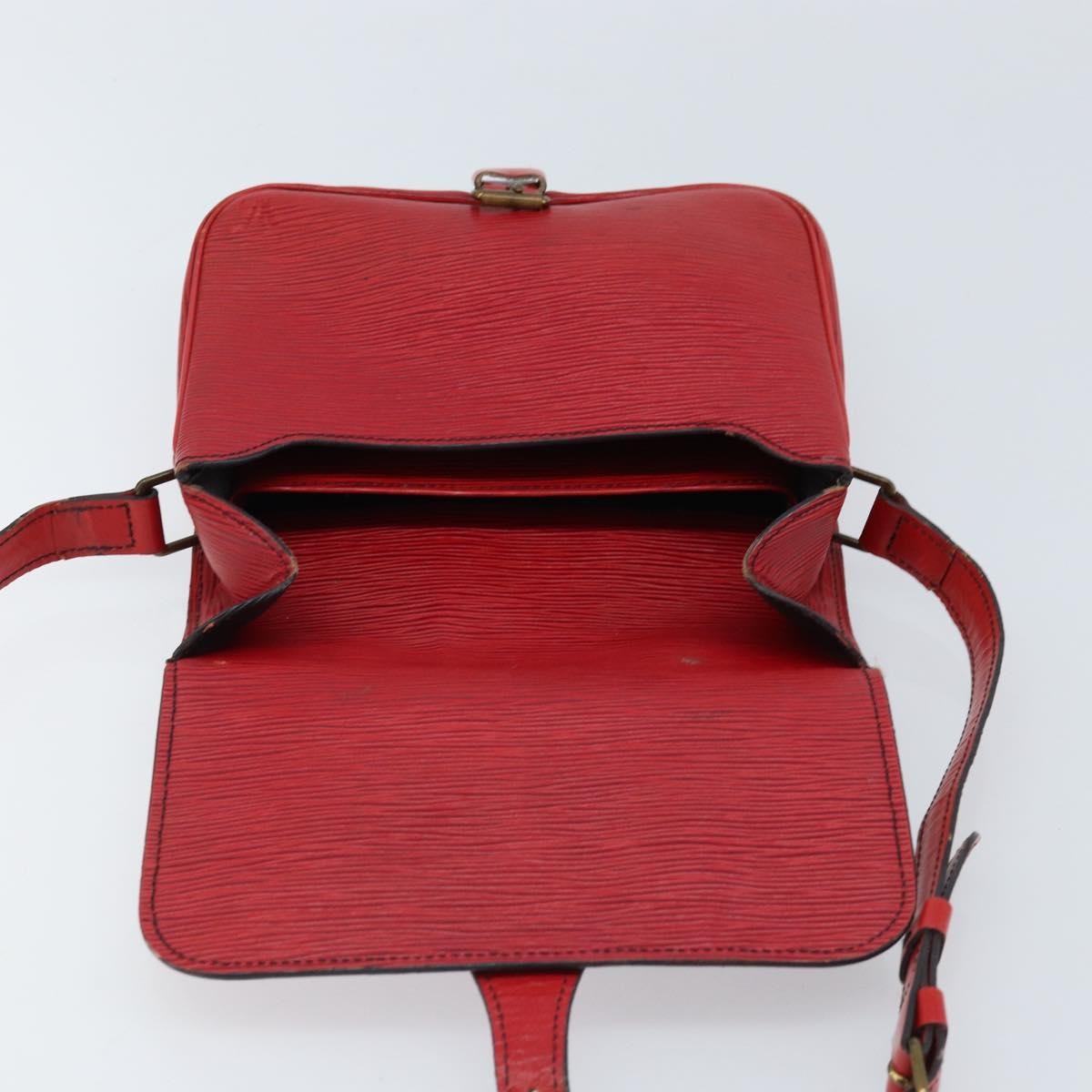 Louis Vuitton Cartouchiere Handbag Epi Leather Red Leather Shoulder Bag Bag (Pre-Owned)