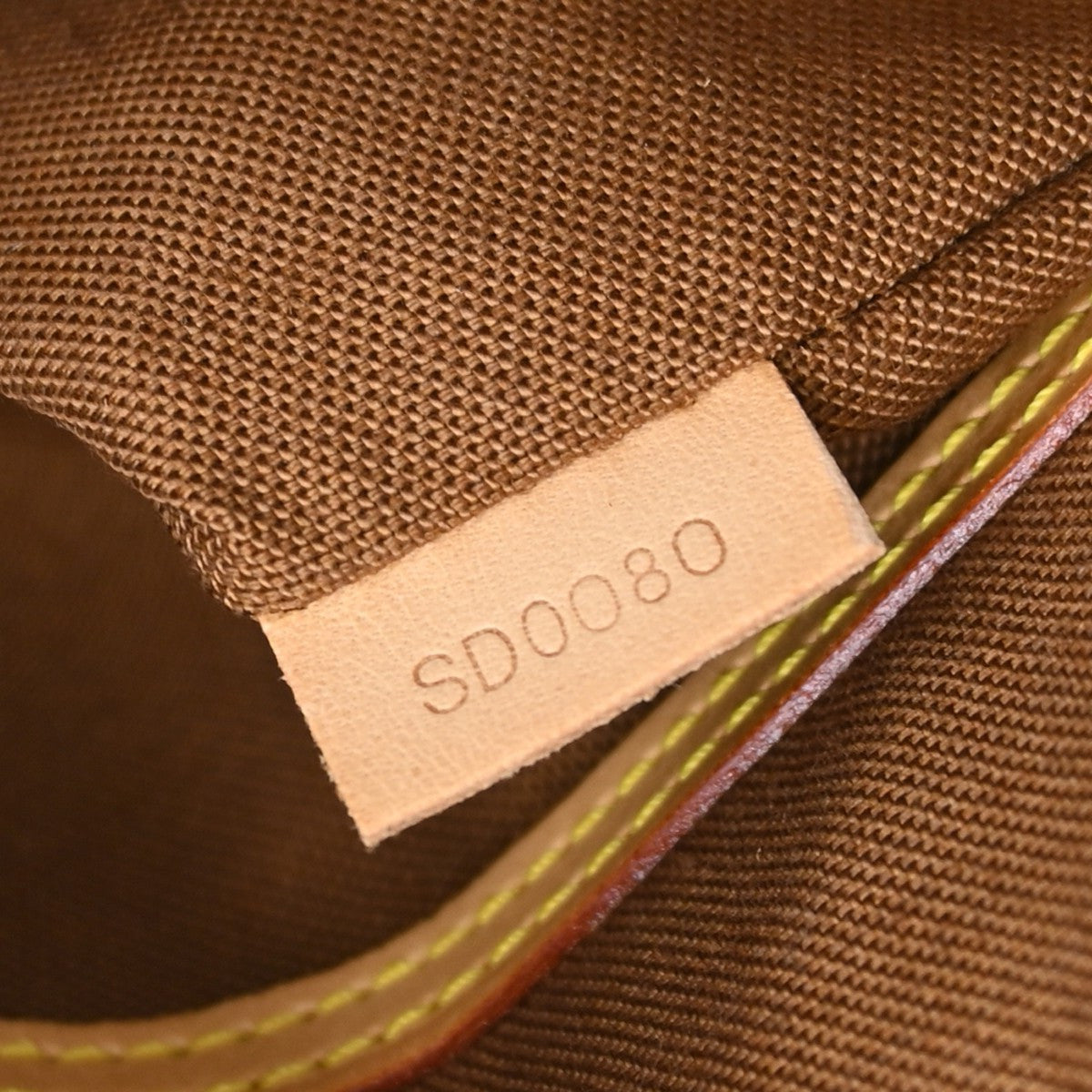 Louis Vuitton Alma Handbag Monogram Canvas Brown Canvas Handbag (Pre-Owned)