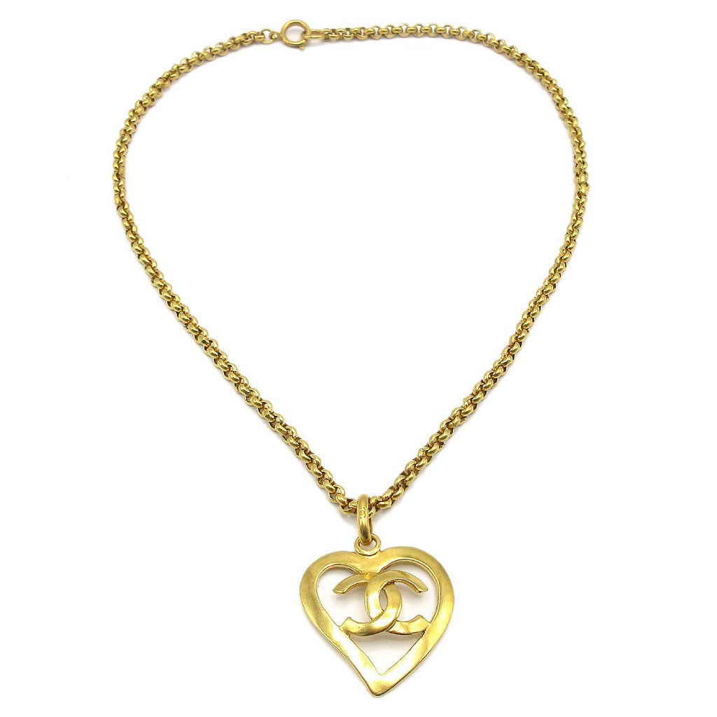 Chanel Cc Heart Pendant Necklace Metal Gold Gold_Plated Necklace Jewelry (Pre-Owned)