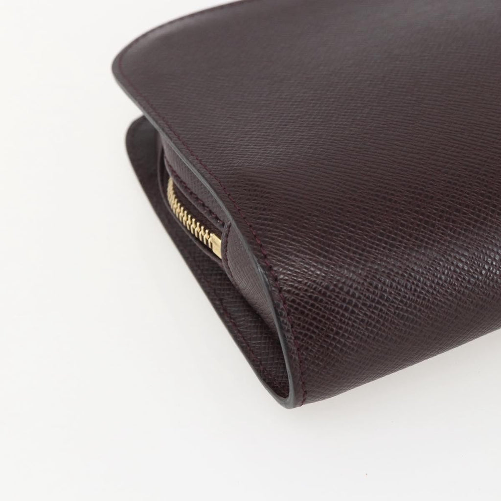 Louis Vuitton Pochette Baikal Clutch Taiga Leather Brown Leather Clutche & Pouche Bag (Pre-Owned)