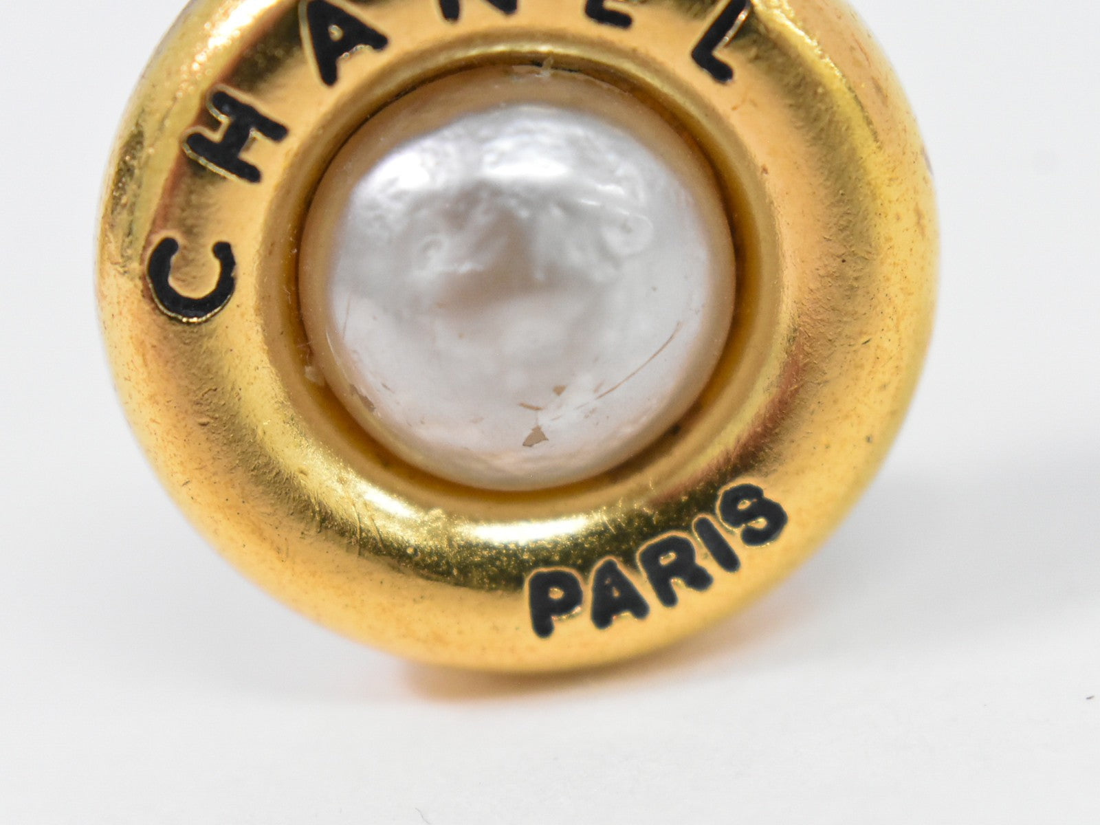 Chanel Cc Hoop Clip-On Earrings Crystal Embellished Metal Gold Gold_Plated Earrings Jewelry (Pre-Owned)
