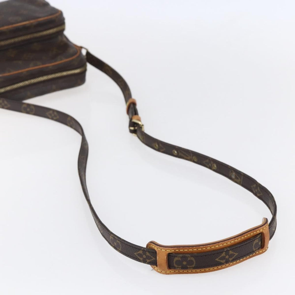 Louis Vuitton Amazone Bag Monogram Canvas Brown Canvas Shoulder Bag Bag (Pre-Owned)