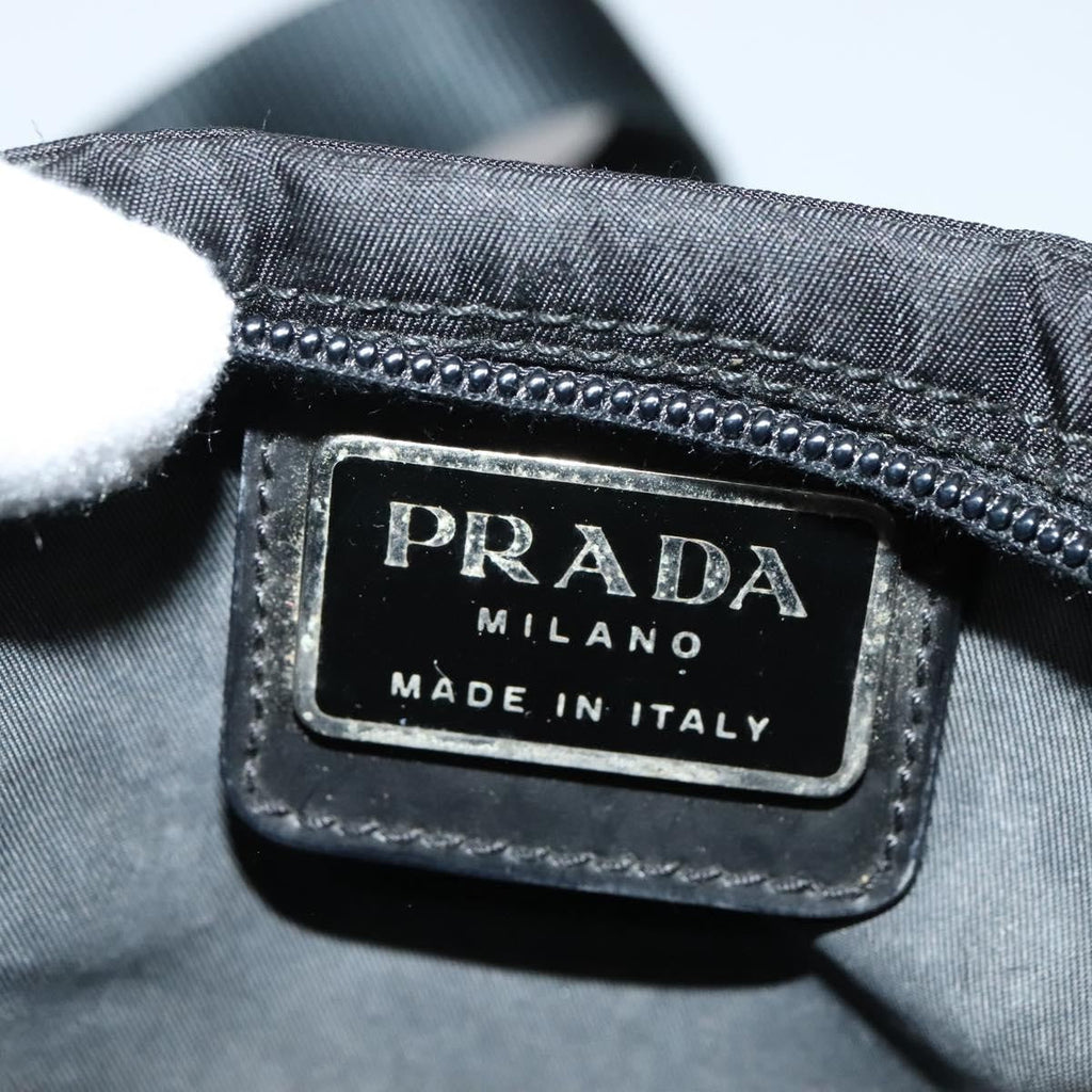 Prada Front Pocket Messenger Bag Tessuto Black Nylon Shoulder Bag Bag (Pre-Owned)