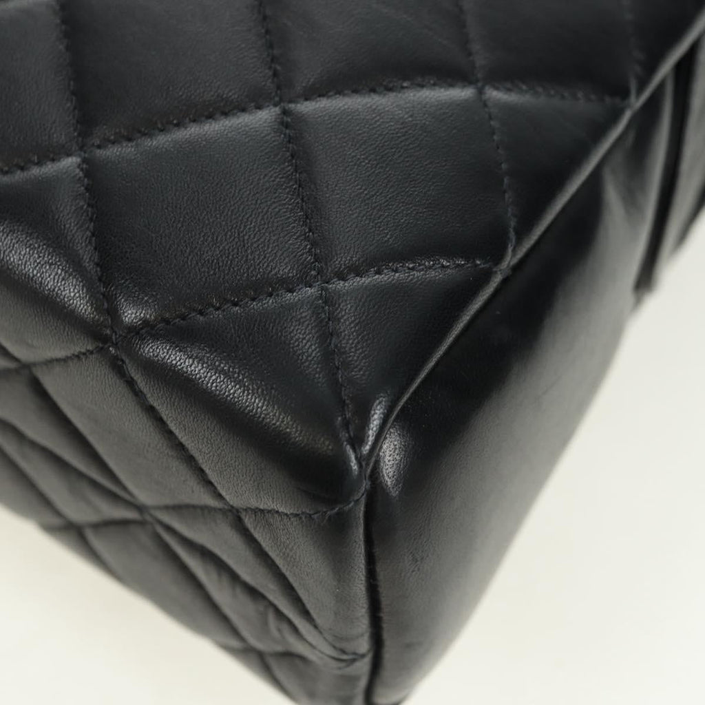 Chanel Vintage Zip Chain Shoulder Bag Quilted Lambskin Black Leather Shoulder Bag Bag (Pre-Owned)