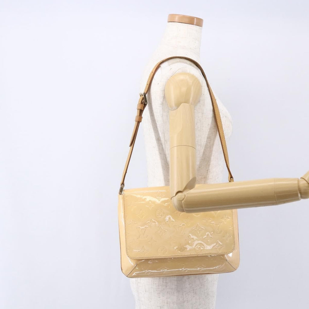 Louis Vuitton Thompson Street Handbag Monogram Vernis Beige Patent_Leather Shoulder Bag Bag (Pre-Owned)