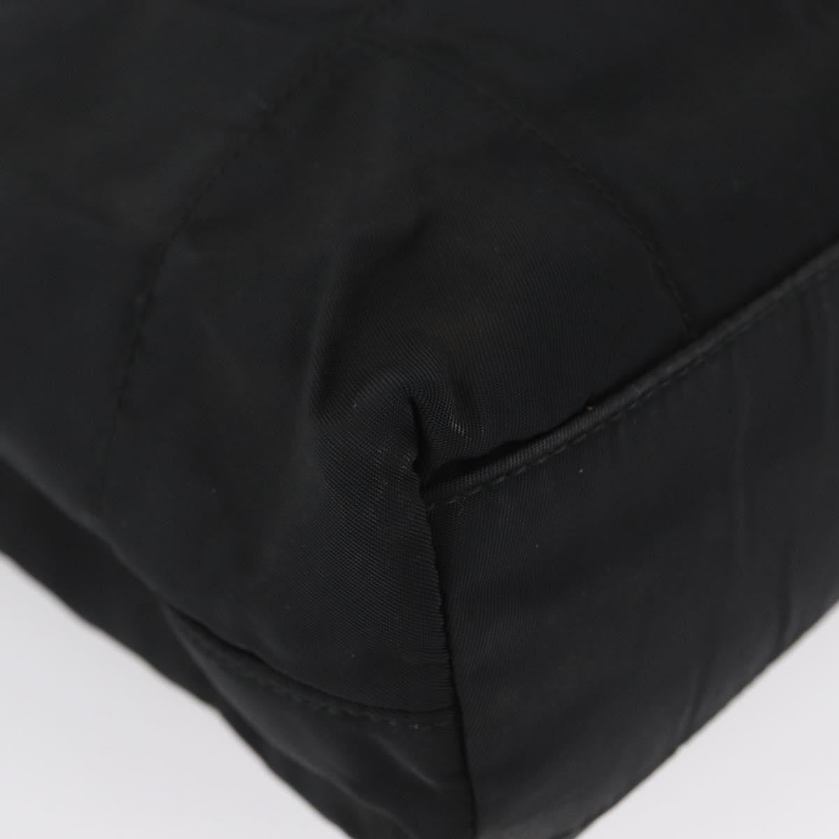 Prada Vintage Tote Nylon Black Nylon Tote Bag Bag (Pre-Owned)