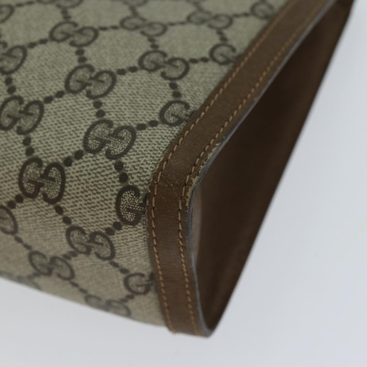 Gucci Sherry Line Pouch Canvas Beige Canvas Clutche & Pouche Bag (Pre-Owned)