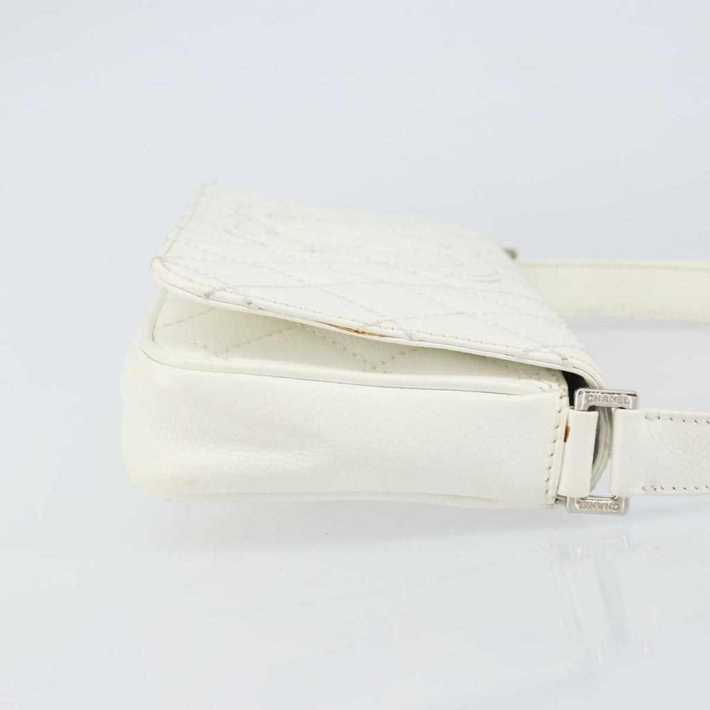 Chanel Vintage Timeless Cc Adjustable Shoulder Bag Quilted Calfskin White Leather Shoulder Bag Bag (Pre-Owned)