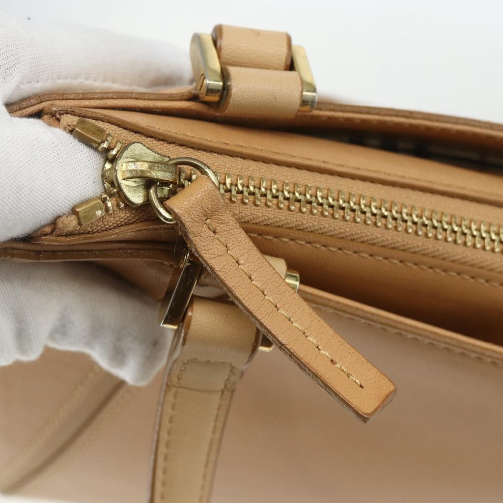 Burberry Vintage Handbag Leather Beige Leather Handbag (Pre-Owned)