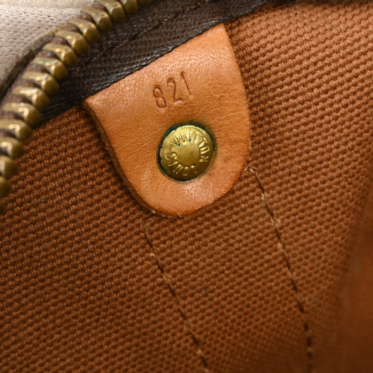 Louis Vuitton Keepall Bag Monogram Canvas Brown Canvas Travel Bag Bag (Pre-Owned)