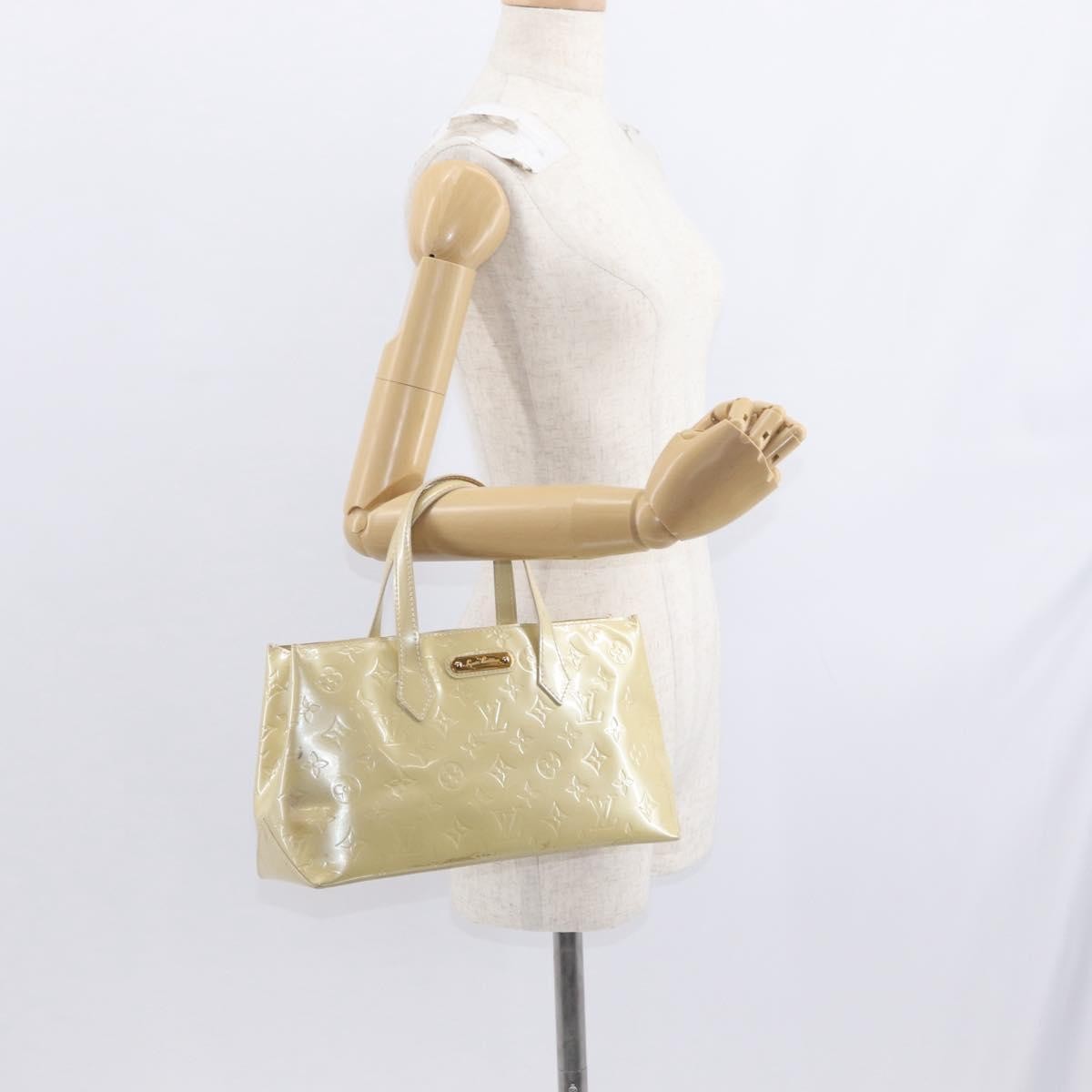 Louis Vuitton Wilshire Handbag Monogram Vernis Beige Patent_Leather Handbag (Pre-Owned)