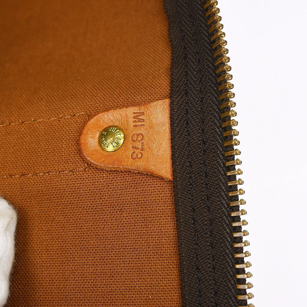 Louis Vuitton Keepall Bag Monogram Canvas Brown Canvas Travel Bag Bag (Pre-Owned)