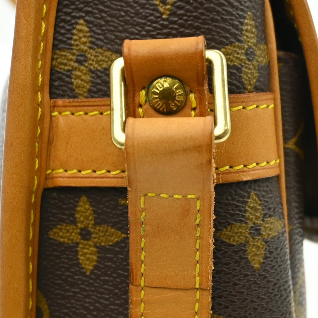 Louis Vuitton Sologne Handbag Monogram Canvas Brown Canvas Shoulder Bag Bag (Pre-Owned)