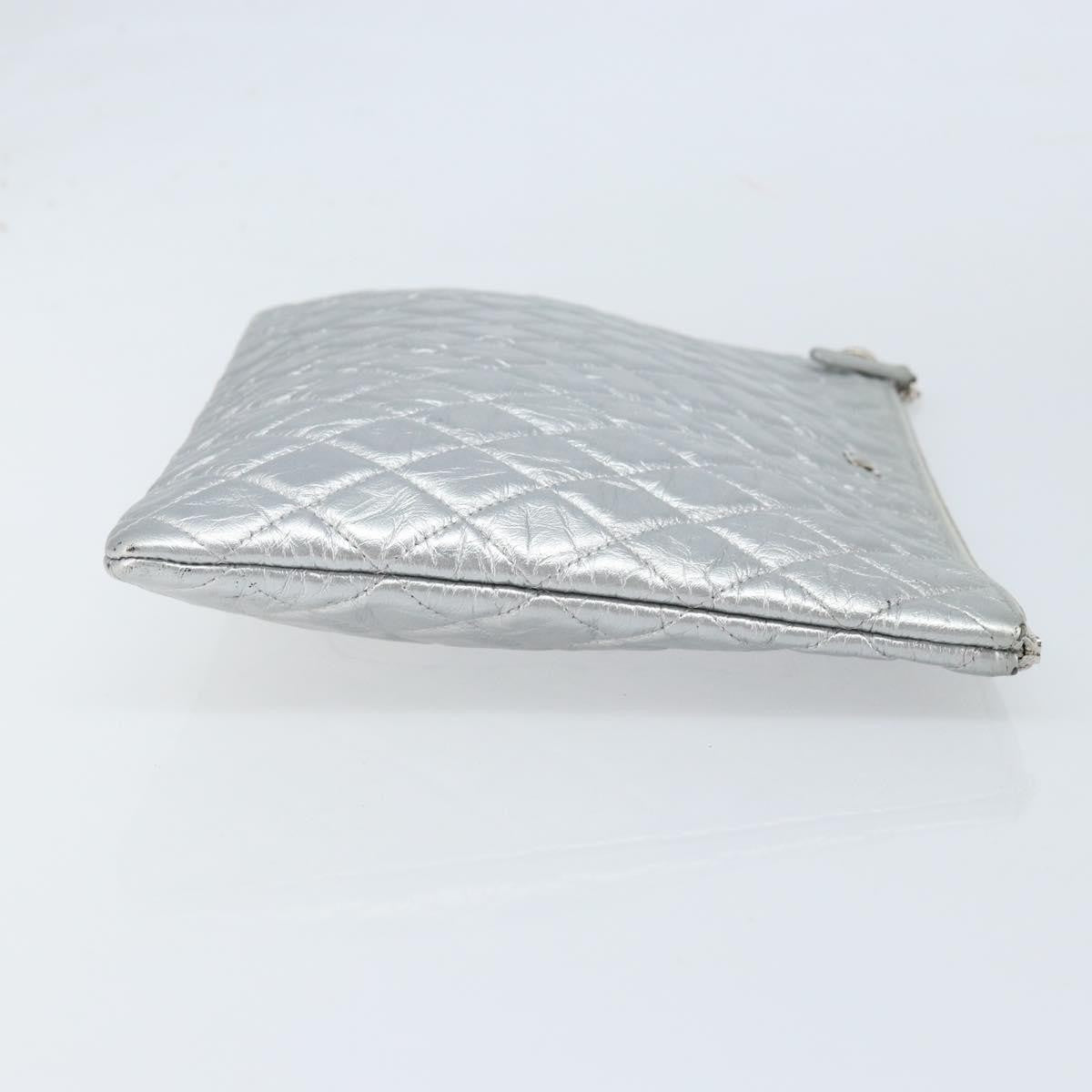 Chanel O Case Clutch Quilted Crumpled Calfskin Silver Leather Clutche & Pouche Bag (Pre-Owned)