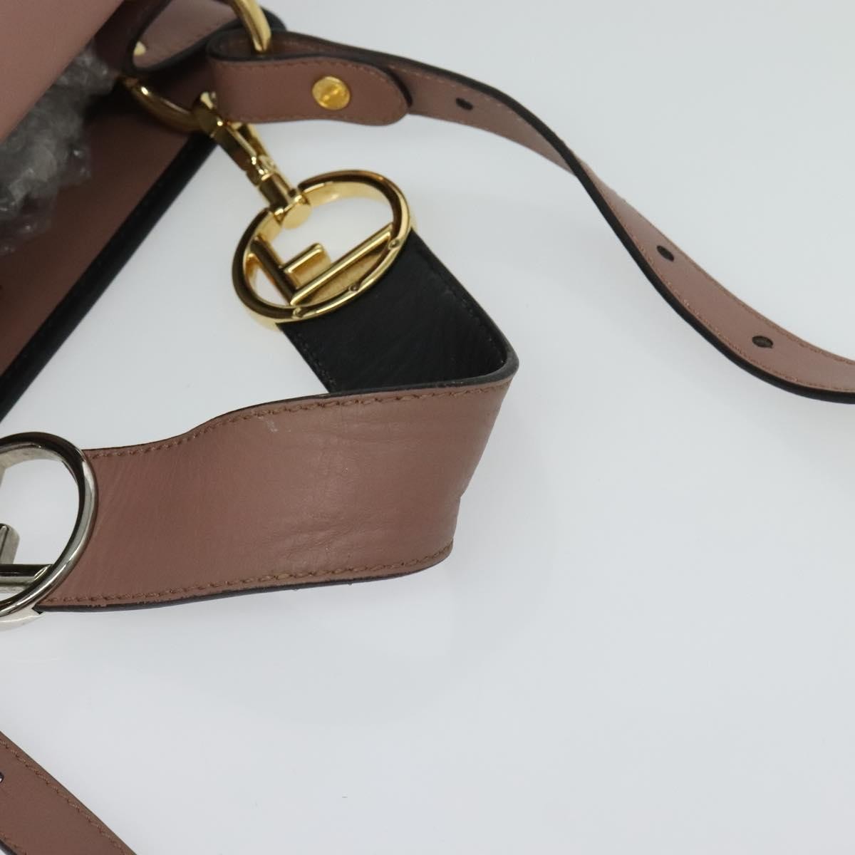 Fendi Runaway Bag Leather Pink Leather Bag (Pre-Owned)