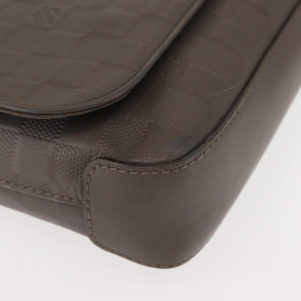 Louis Vuitton District Messenger Bag Damier Infini Leather Gray Leather Shoulder Bag Bag (Pre-Owned)