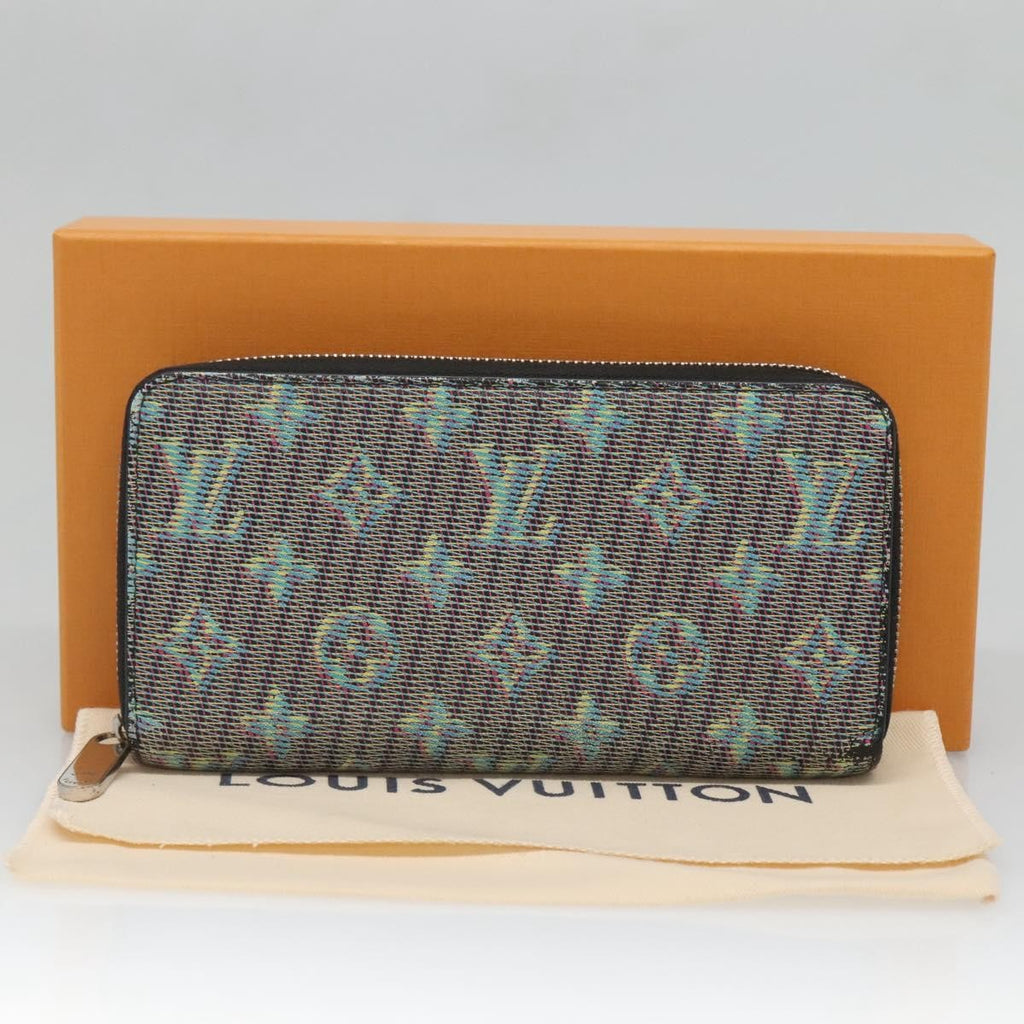 Louis Vuitton Zippy Wallet Nm Monogram Lv Pop Green Canvas Wallets Accessory (Pre-Owned)